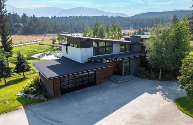 Mountain View Estate