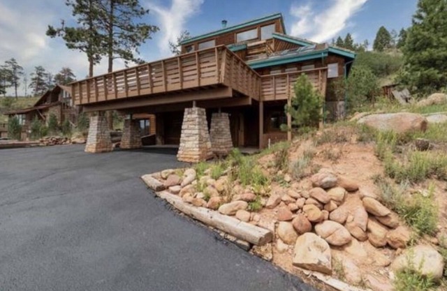 Mountain View Getaway