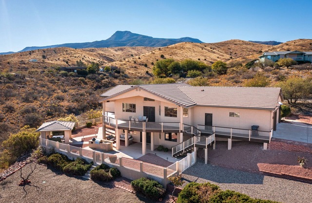 Mountain View Oasis by Sedona Jerome Old Town Cottonwood