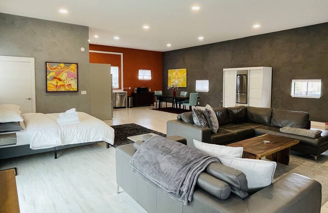 Mountain View Studio Apartment