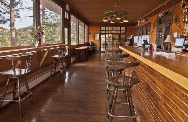 Mountainside Condo North on Prospect Mtn w/ WiFi & Resort Pool