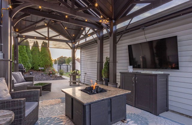 MTL HUNTING LAYAWAY & OUTDOOR HANGOUT