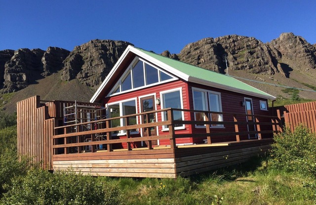 Múlakot 1 - Cosy countryside cabin with a sauna and amazing view´s