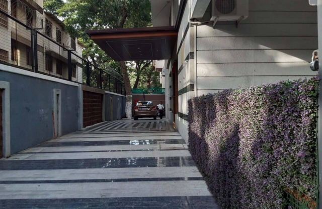 Mumbai House Luxury Apartment