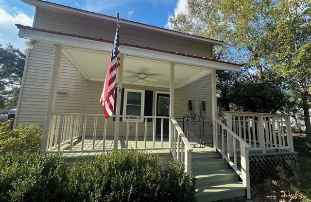 Murrells Inlet Bungalow B, 2BR Minutes from the beach
