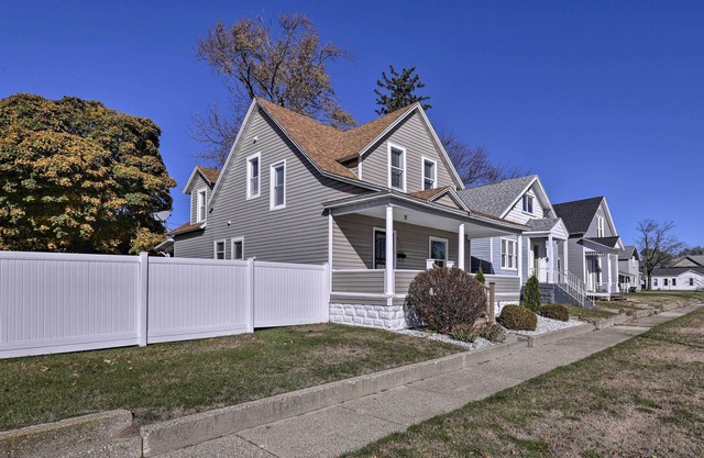 Muskegon Getaway w/Fire Pit, Patio < 1 Mi to Lake
