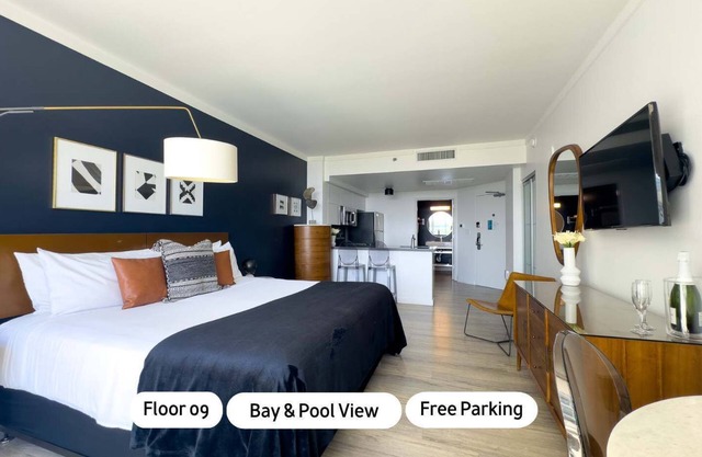 MVR-Your Escape, Your View, Your Grove