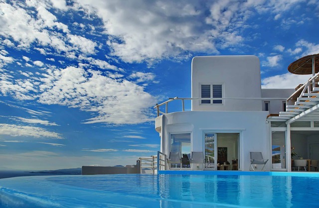 My Rental Homes - Fanaria Villa with private infinity pool and sea view