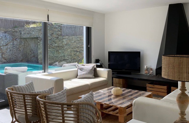 My Rental Homes - Villa Luisa with private pool and garden