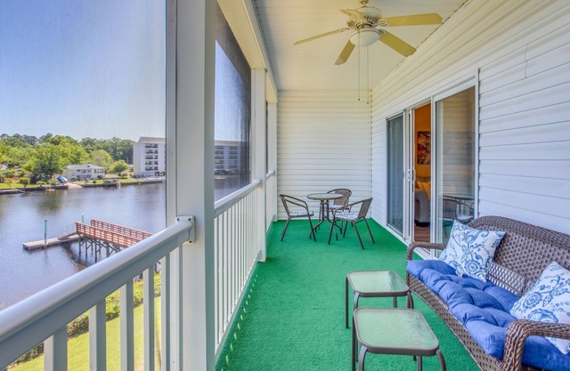 Myrtle Beach Condo w/Community Pool & Water Views