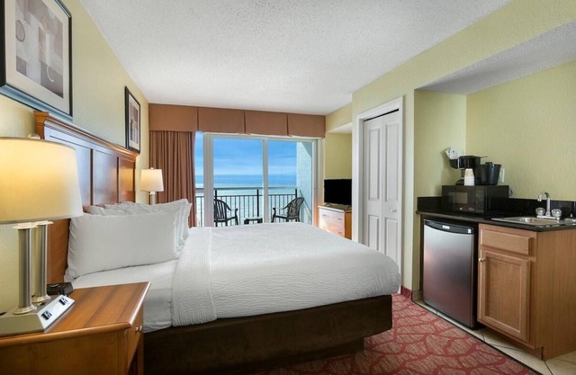 Myrtle Magic: King Room with Oceanfront Balcony