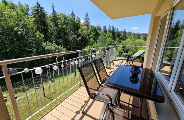 Na Bukowej Scenic Apartment with Large Terrace