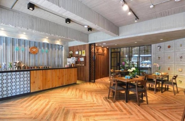 Nanfunhouse Hotel