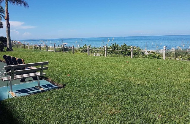NAPLES FLORIDA (Vanderbilt Beach & Harbour)