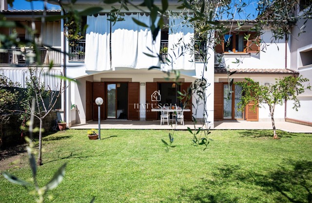 Natuscia Trevignano Romano Villa with Garden