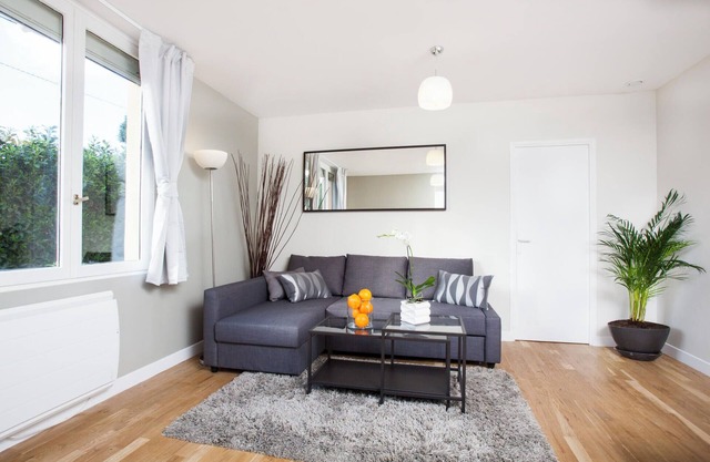 Near Paris - 9bed - 5bath - parking