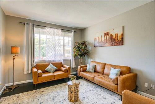 Near to DIA Airport retreat And 20 Min To Downtown Denver