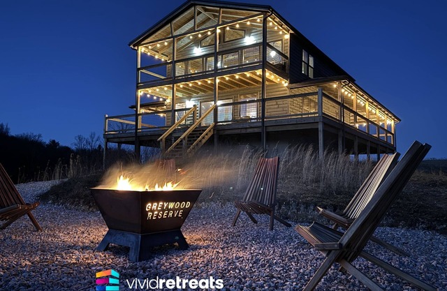 Nerf Blasters | Arcades | Hot Tub | King Beds