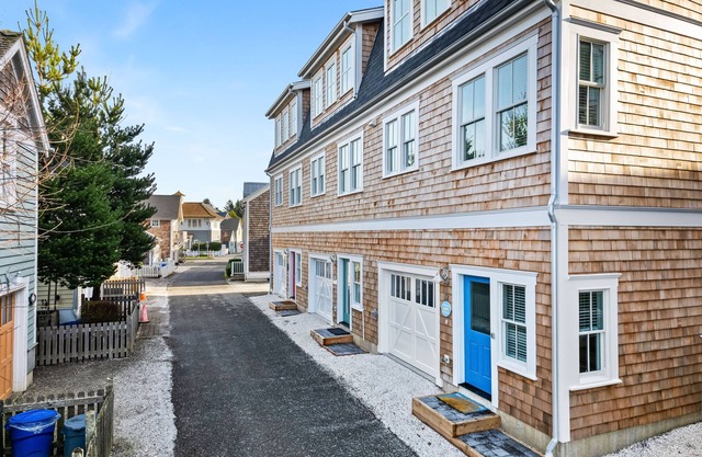 *New*After Dune Delight, dog-friendly, Ocean View!