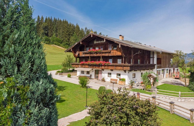 New and modern holiday apartment in Hopfgarten im Brixental