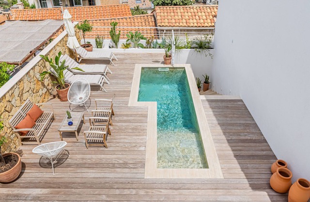 New architect-designed villa with swimming pool /Quartier Bompard - Endoume