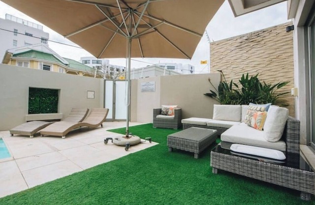 NEW! Bantry Bay Luxurious Villa 50m from the sea