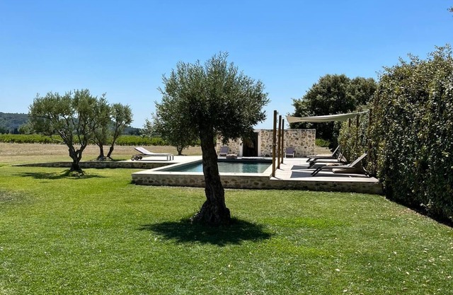 New: Beautiful renovated farmhouse in the heart of the vineyards