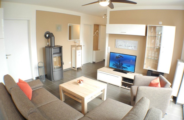 New building apartment "coastal magic 18" with sea view, sunny balcony, beach chair