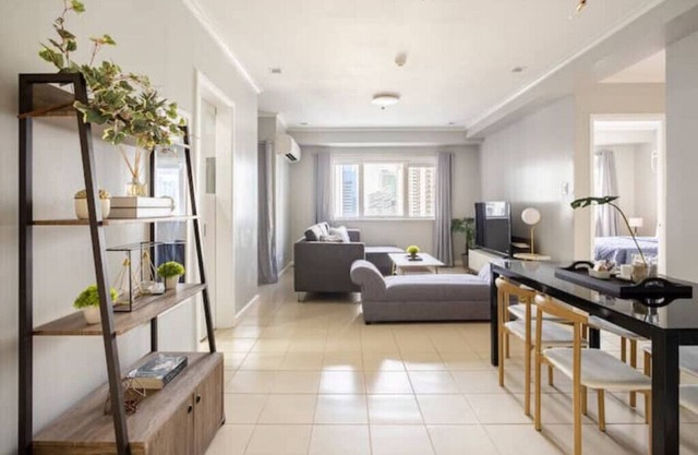 New! Central and Spacious Three Bedroom in BGC!n