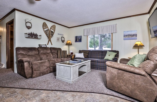 NEW! Charming cabin on Cisco Chain of Lakes