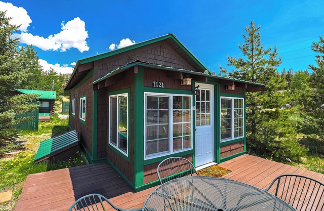 NEW Cozy Pet-Friendly 1 bedroom in the Heart of Grand Lake