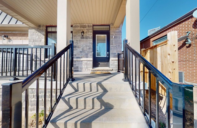 New custom built 3 BDR house in Toronto