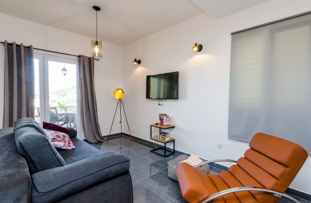 New double bedroom sea view apartment for family with pool - 700m from the beach