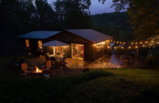 NEW Enchanting Mohican Getaway w/Poker&Pool Table