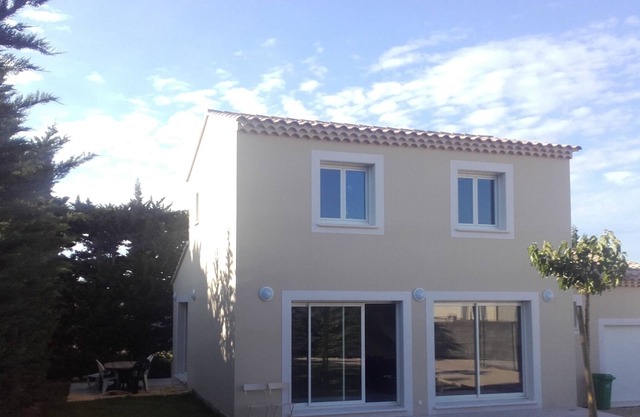 NEW VILLA WITH AIR CONDITIONING IN QUIET