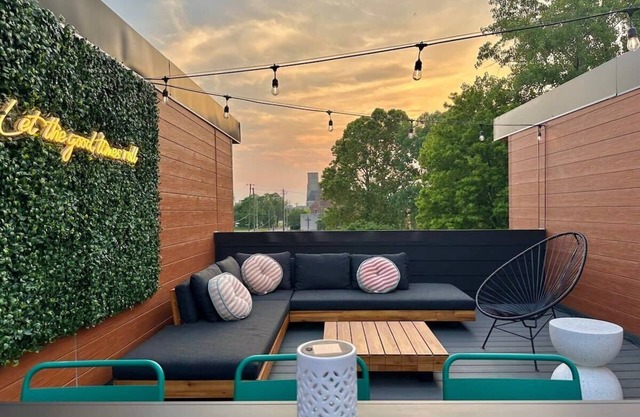 NEW! Group Adventure Hub w/Private Roof Deck!