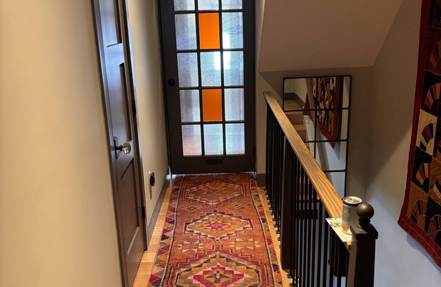New Hope Zen. 3rd floor 1 bedroom w/private bath. No private entrance .
