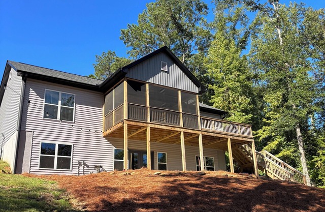 New House on Lake Martin – Peaceful Creekside-Pet Friendly-Fishing-Auburn