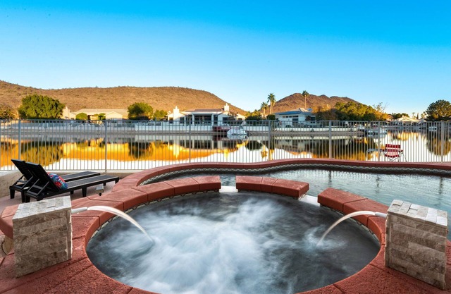 New Lakefront Home with Boat, Pool & Mountain View’s