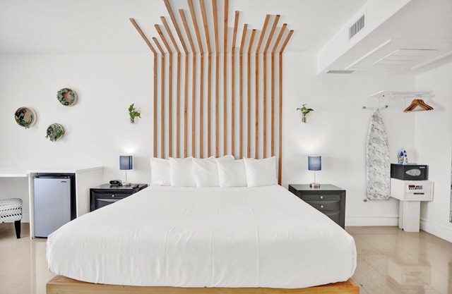 NEW LISTING! Belleza South Beach King Studio