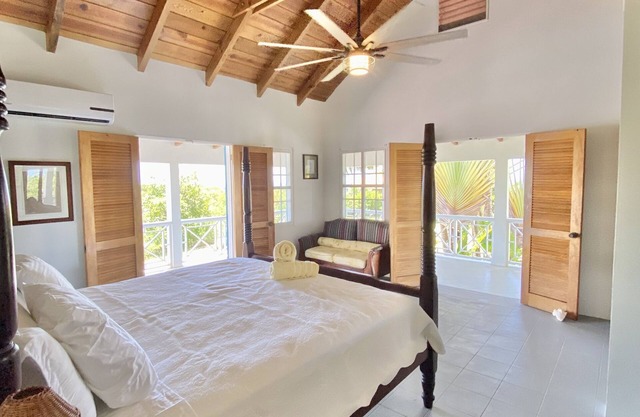 New listing: oversized rooms, yoga pavilion, saltwater pool and kids zip line!