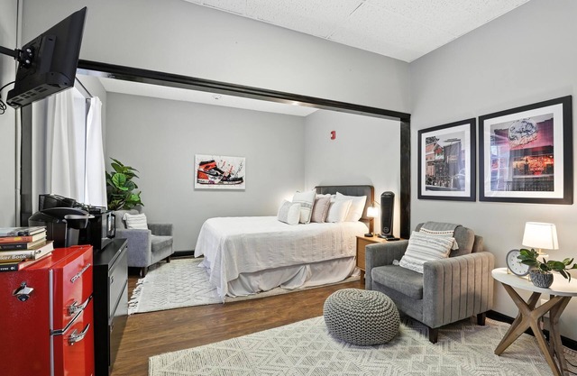 NEW LISTING! The Classic City Collection - 3 Separate Units