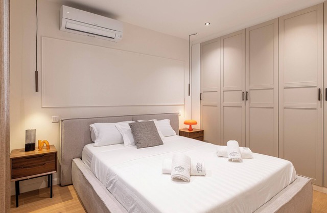 New Luxury Apt 1min Walk to Monaco | Premium Stay, Self Check-In