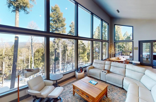 New Luxury Home | Hot Tub | Fireplace | Modern Mountain Mosaic