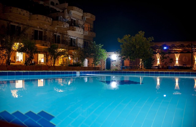 New Memnon Hotel