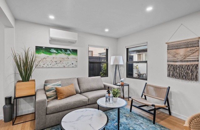 New Pacific Beach Surf Nook