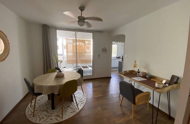 New: refurbished meublé de tourisme in Boucan canot