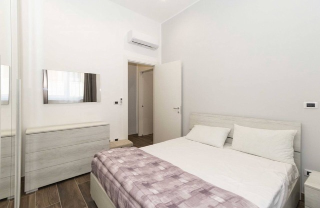 NEW! Roomy & Bright Apt x 4 LINGUA/MOLINETTE