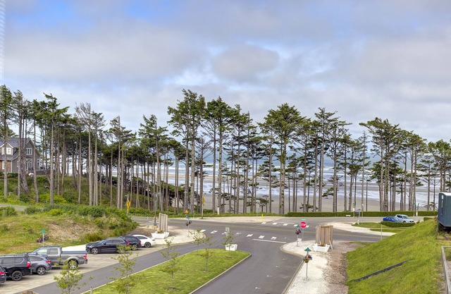 New* Seabrook's Sundowner, a 2-bedroom oceanview townhome!