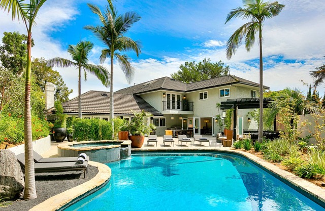 NEW SPECIALS - Stunning Hollywood Hills Los Feliz Custom Pool Home